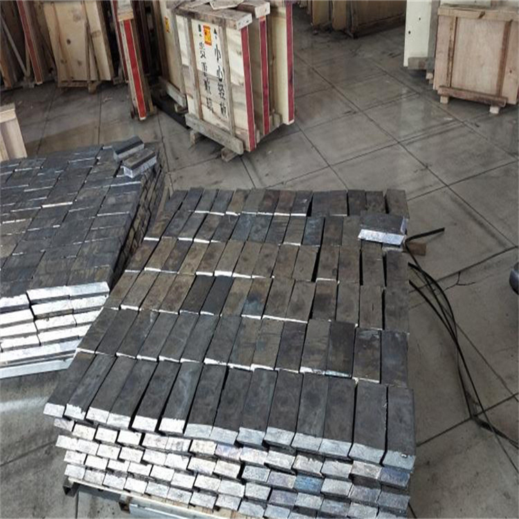 丹东配重铅块加工厂